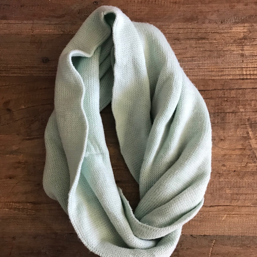 J crew mint green infinity scarf